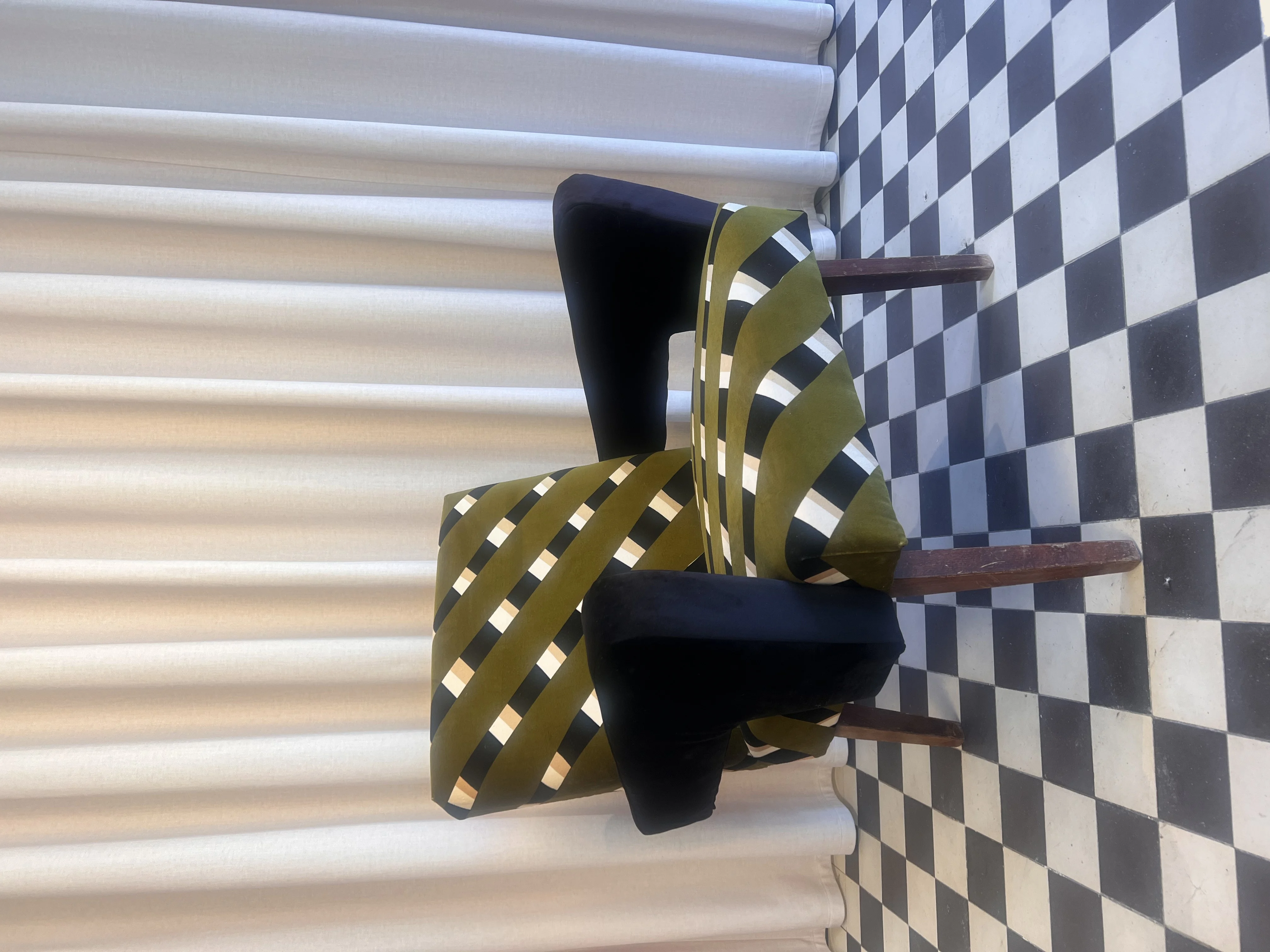 Cocktail chair — Miroslav Navrátil, 1959